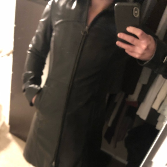 Long leather jacket - Picture 8 of 9